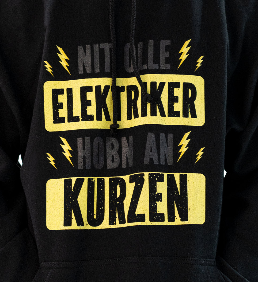 Nit olle Elektriker hobn an Kurzen | Unisex Organic Hoodie
